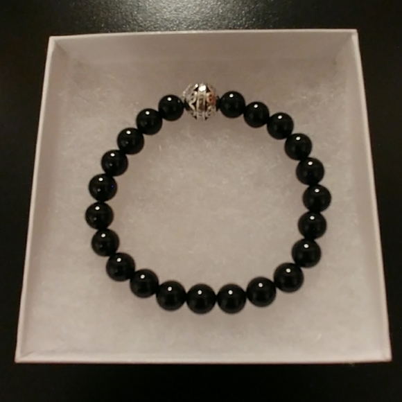 Onyx Stone Bracelet - Picture 4 of 8